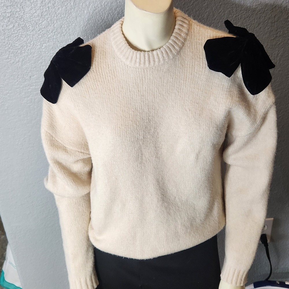 Zara Girls Cream Knit Sweater With Large Velvet Shoulder Bows Size L 13-14